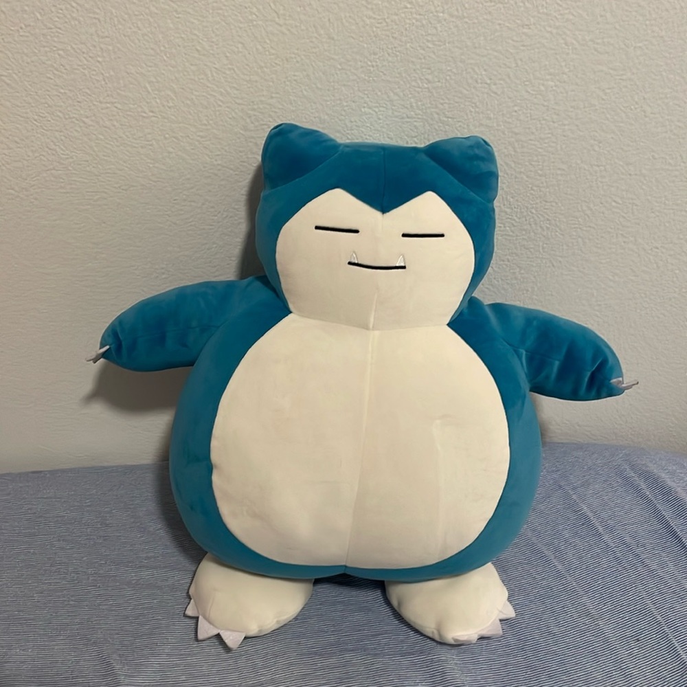 Pokémon Snorlax Plushie
